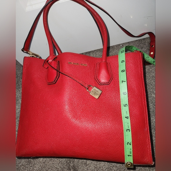Michael Kors Studio Mercer Leather Satchel / Shoulder Bag in Cherry Red - Picture 10 of 11